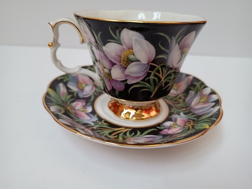 Royal Albert Prairie Crocus Provincial Flowers Cup And Saucer. B5 - Picture 6 of 15