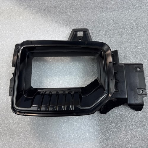 GM OEM 15-23 ATS Front Bumper Exterior Trim-Bezel 84683440 - Picture 2 of 10