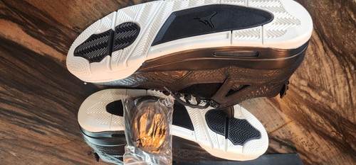 NEW Nike Air Jordan Retro 4 Pinnacle Premium Pony Hair Black 819139-010 - Picture 9 of 16