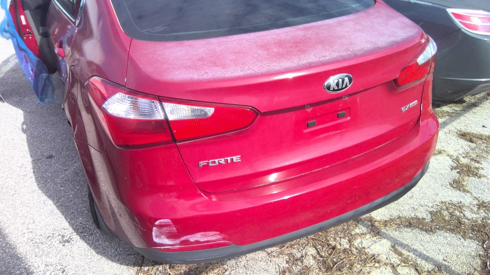 2014-2016 Kia Forte Rear Bumper Assembly OEM - Image 4 of 4