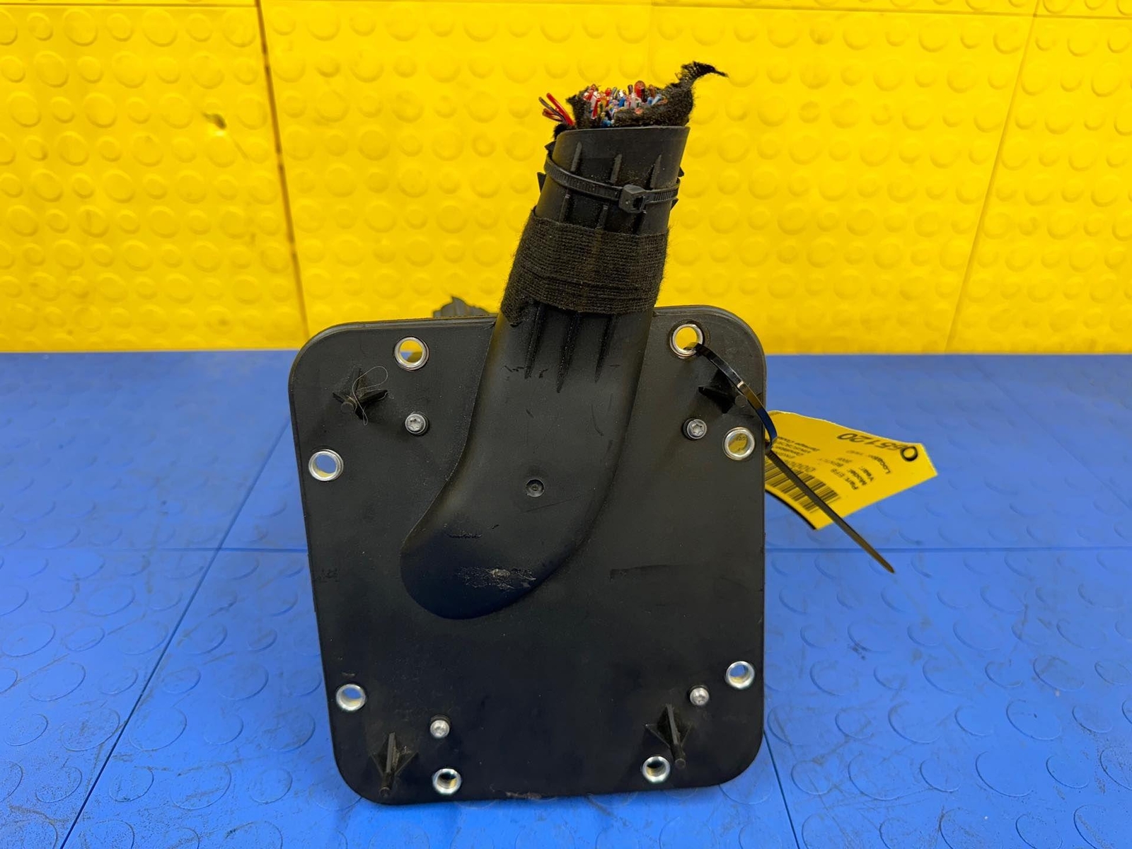 06 07 08 09 BENTLEY Continental GT Coupe Engine Fuse Box OEM 3D1937118H