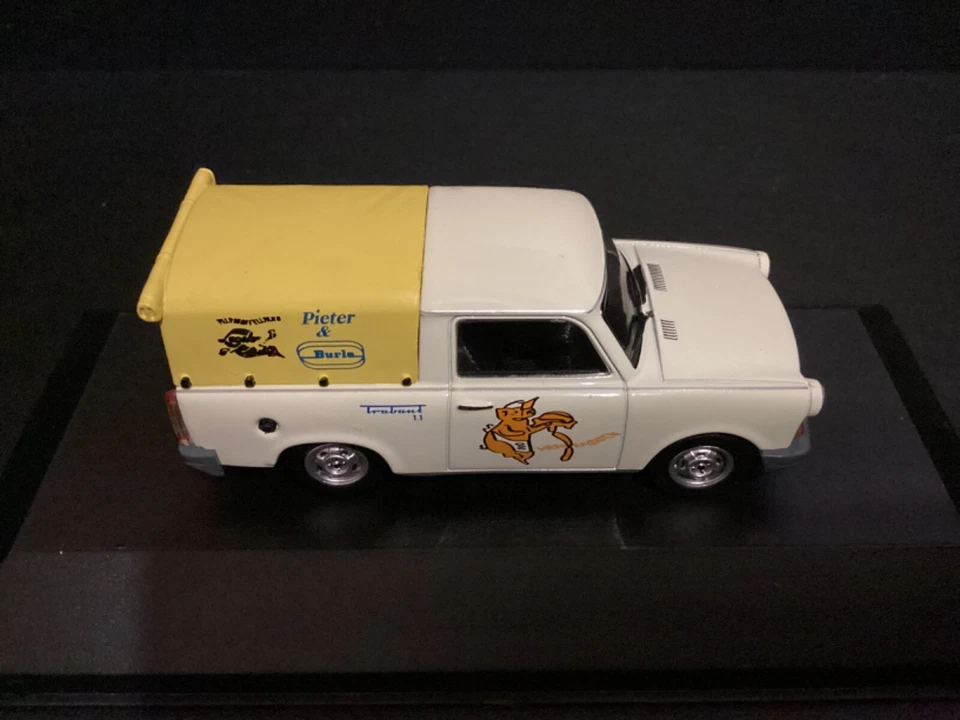 Trabant 1.1 Pickup With Tent 1990 Atlas Diecast Vehicle in 1/43 scale - Image 4 of 4
