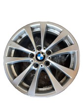 2017 BMW 320i Rim/Wheel 17x7-1/2 5 V Narrow Spoke Edge 36116796244 #3 OEM
