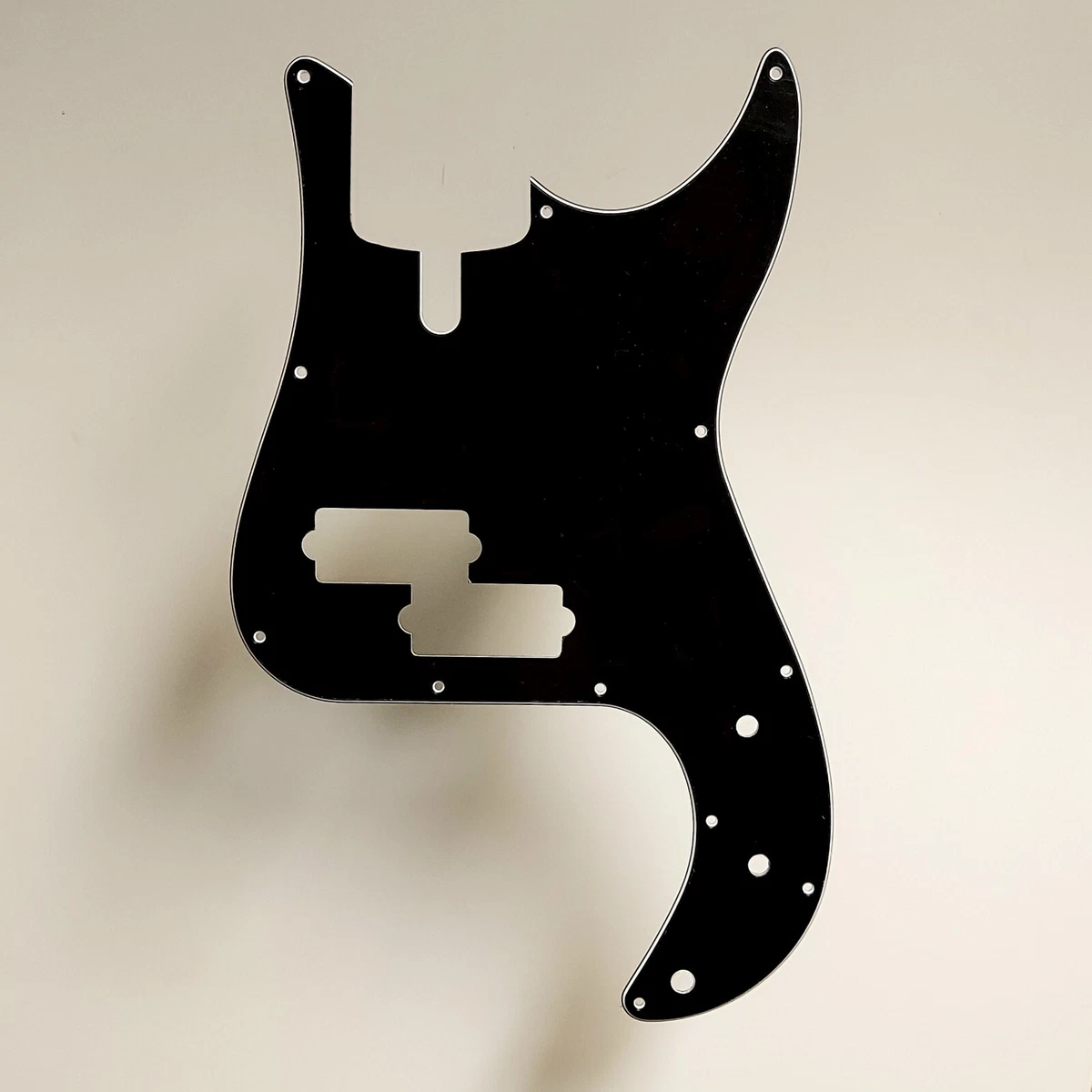 Marcus miller pickguard deals