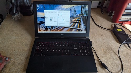 Acer Aspire V Nitro VN7-591 Black Edition Intel i7-6700HQ, Needs Battery - Picture 5 of 9