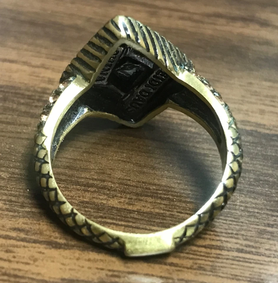 Anillo Rombus Vintage HEIDI DAUS Tono Latón con Estrás Multicolor Foto 4 de 4