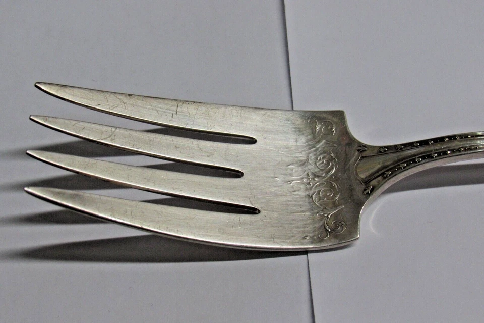 Oneida Community Plate Sheraton Meat Fork 8.5" 1910 - Image 4 of 4