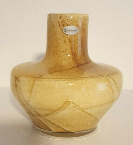 FENTON INTERNATIONAL SAND STONE VASE #91023 NEVER USED