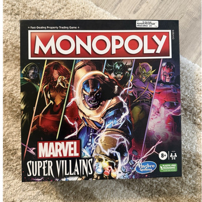 Hasbro Gaming Monopoly Marvel Super Villains Board Game Plastic-Free Packaging  