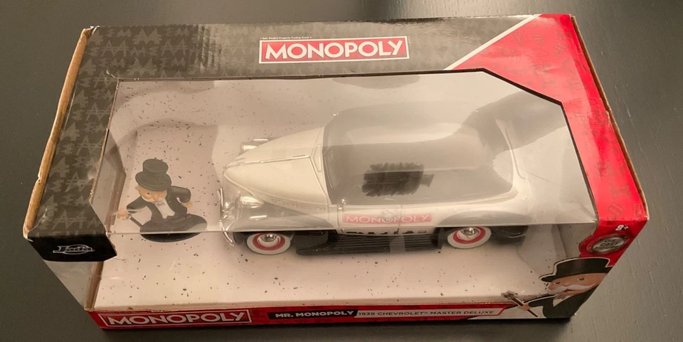 Chevrolet - Master with Mr. Monopoly Figure 1939 1/24 Jada - Immagine 4 di 4