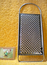 Kartoffelreibe Reibe Reibeisen Küchenreibe DDR  Antik Alt Küche Retro