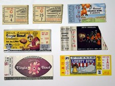   Lot of 7 vintage College football tickets w/bowl games  695700