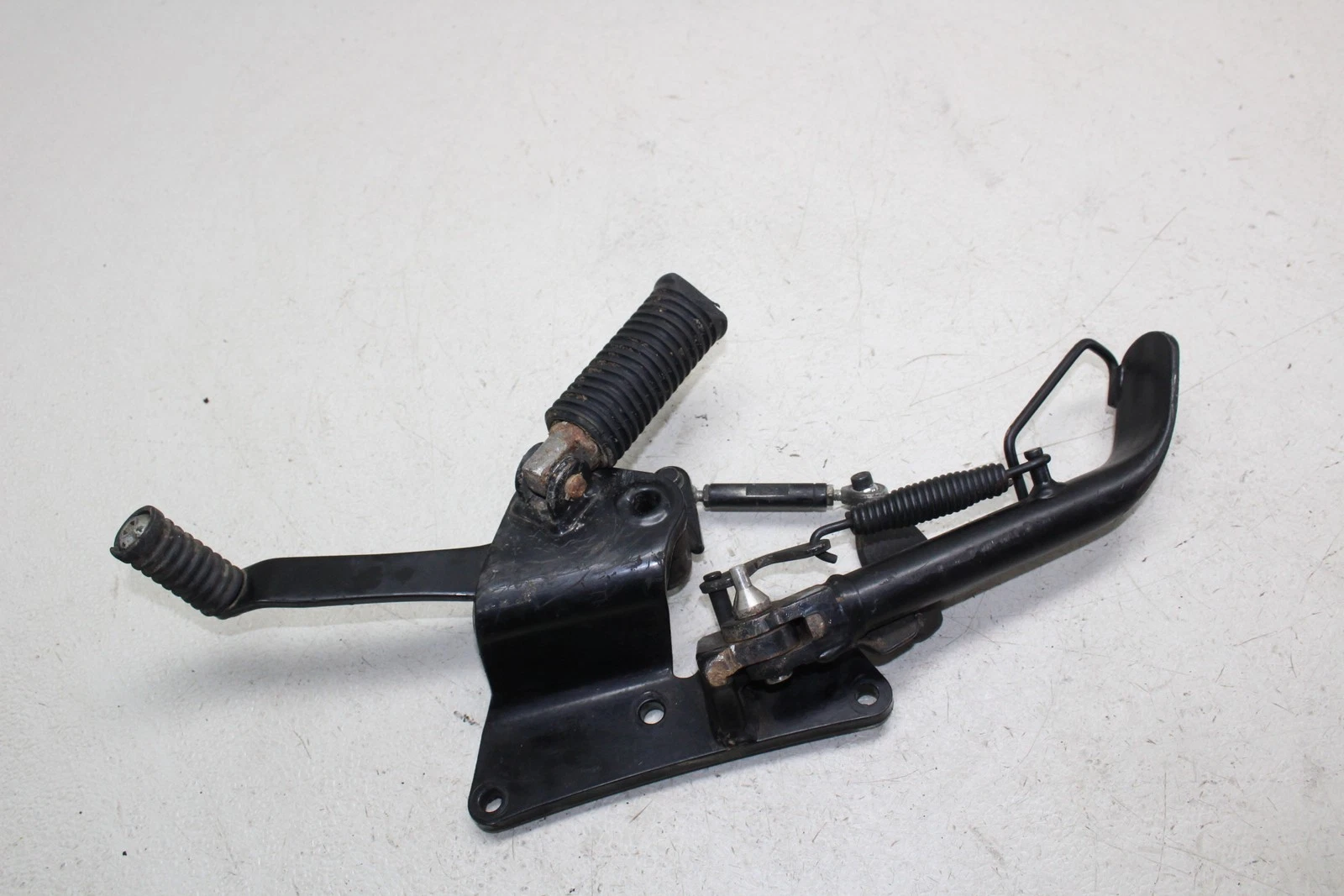 2015-2020 Harley-davidson Street 500 Xg500 Left Front Foot Rest Peg Step