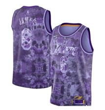 Ultimate Los Angeles Lakers Collector and Super Fan Gift Guide 53