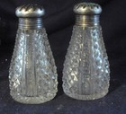 Cut glass salt and pepper shaker Anglo Irish cutting 4" — photo 1