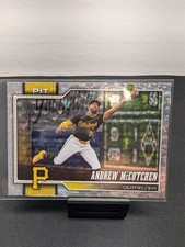 2026 Topps #131 Andrew McCutchen Topps Foil Pattern