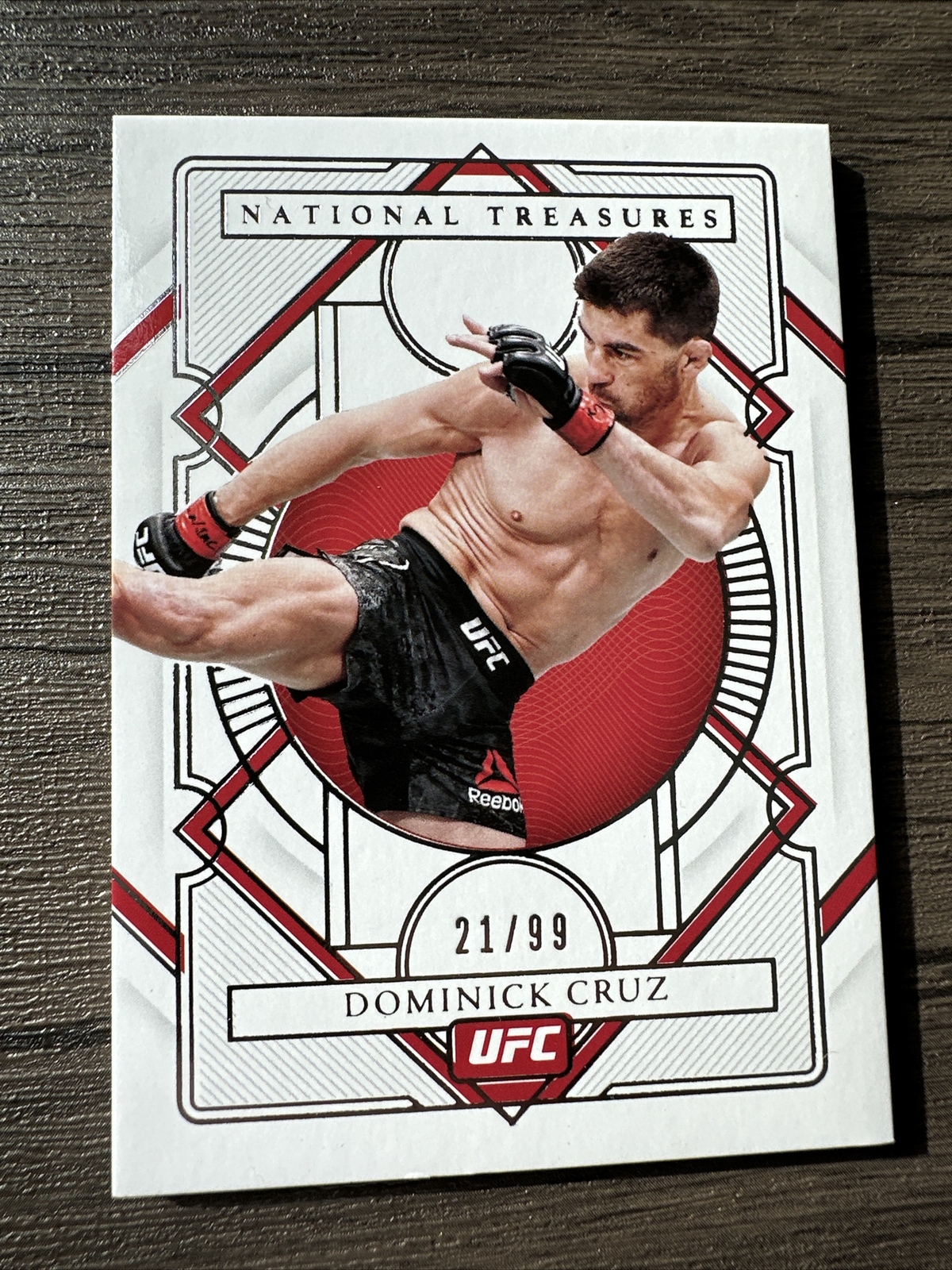2021 Panini Chronicles UFC National Treasures /99 Dominick Cruz #346