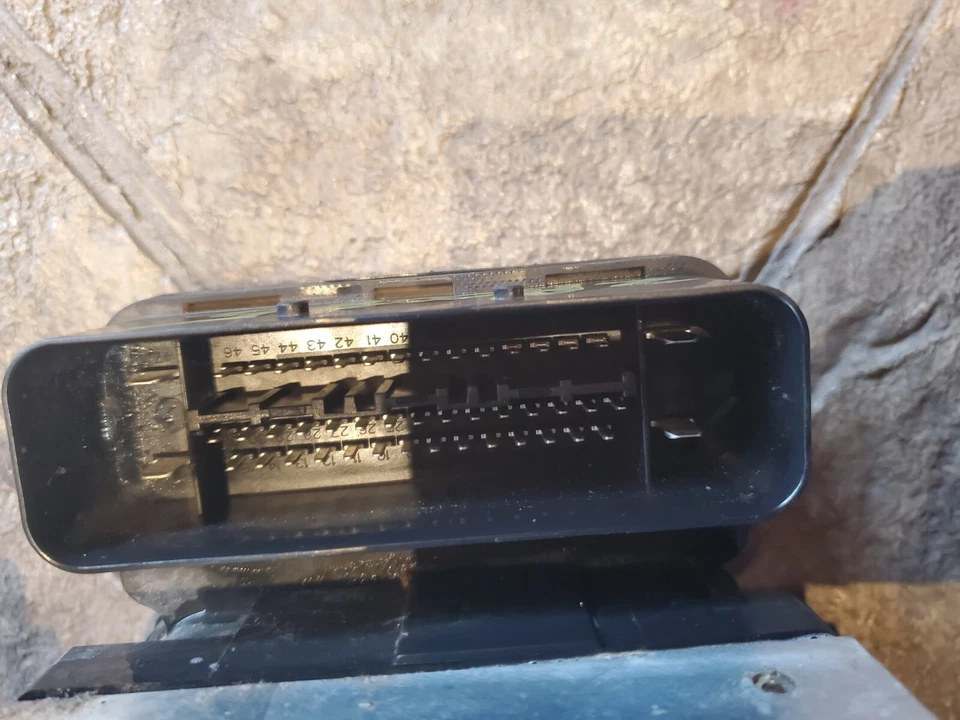 ABS ANTI-LOCK BRAKE PUMP 09-13 SUZUKI GRAND VITARA 4x4 AT 2.4L A26465 C - Image 3 of 4