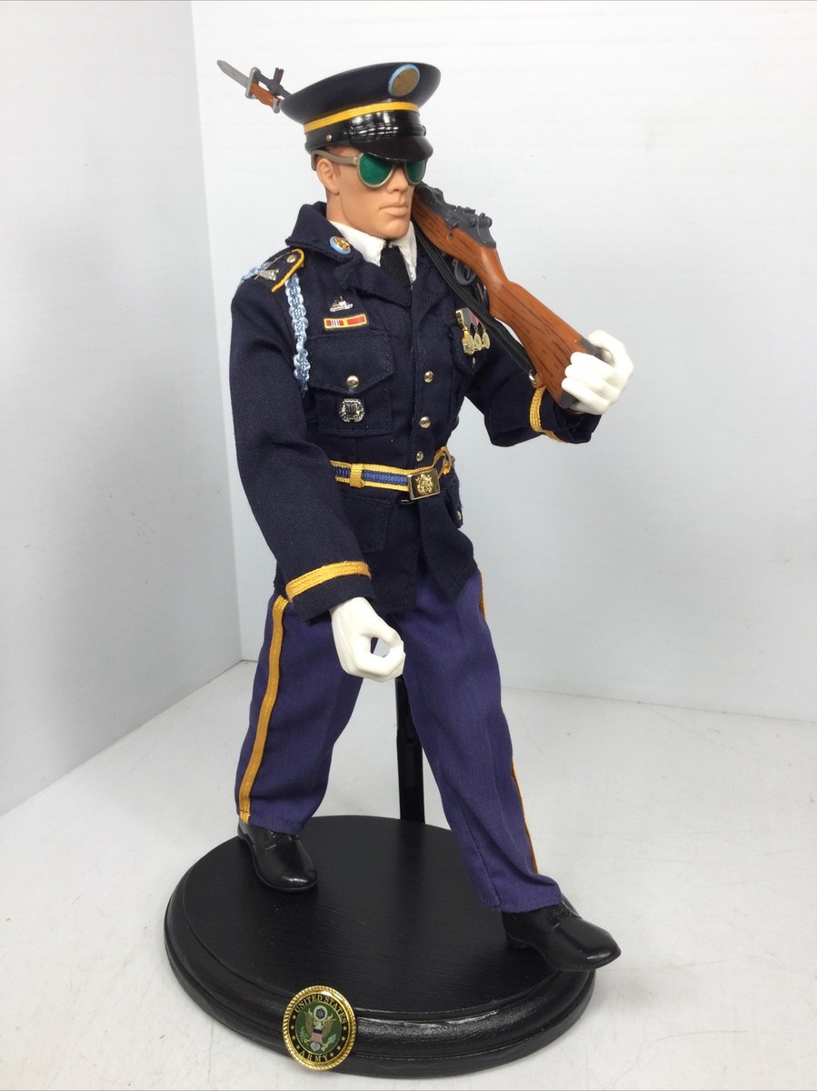 1/6 CUSTOMIZED HASBRO GI JOE HONOR GUARD TOMB OF UNKNOWN SOLDIER  ARLINGTON+STAND