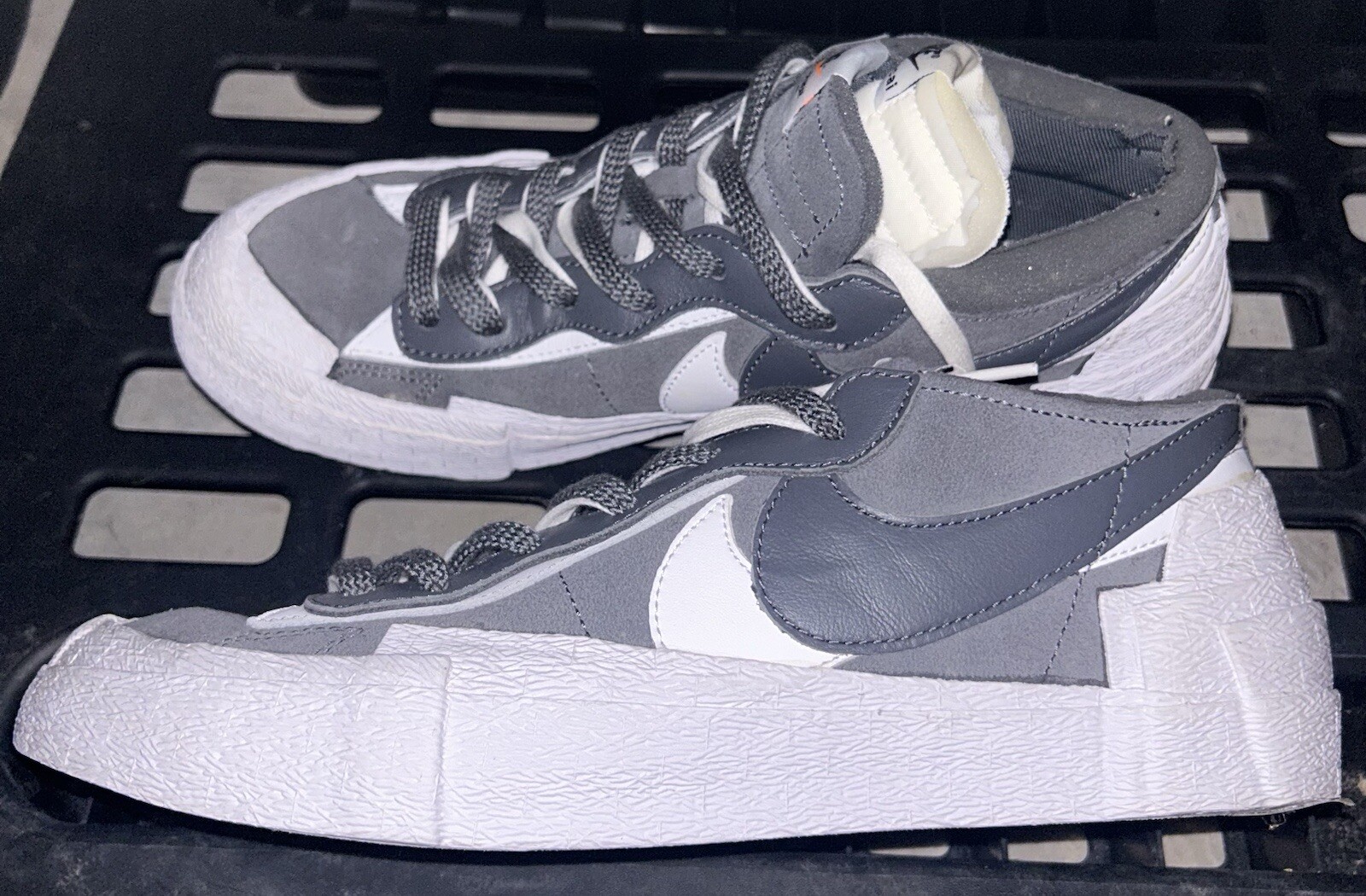 Sacai x Nike Blazer Low Iron Grey DD1877 002 Iron Grey White taglia 10