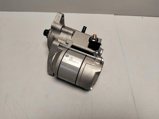 HELLA Starter/Anlasser 12V 1kW 8EA 012 527 111