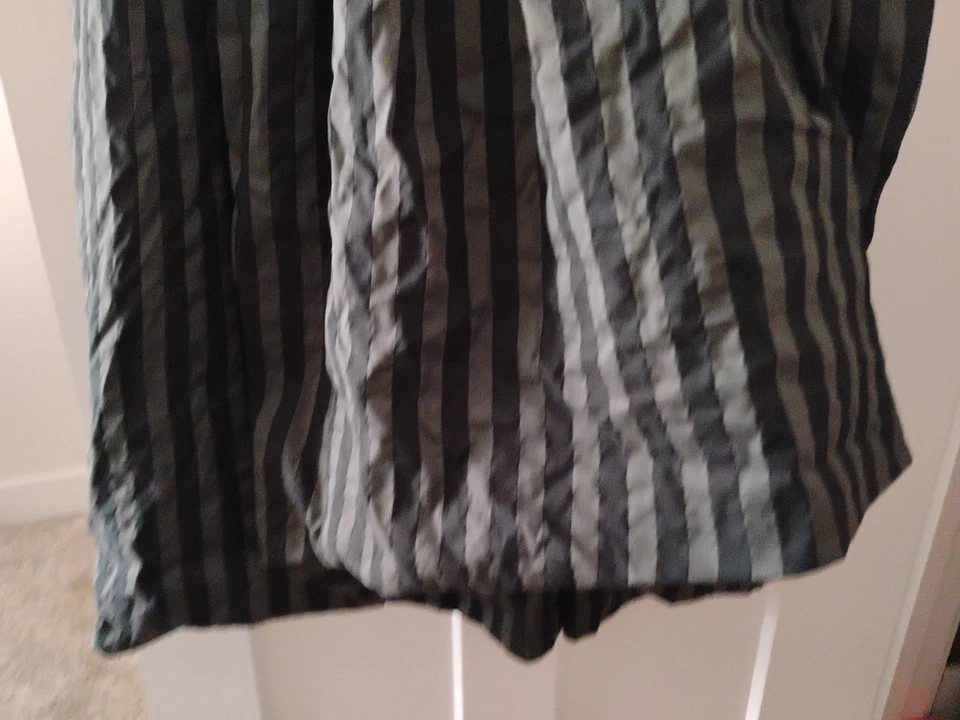 Falda PAUW Amsterdam Plisada Dobladillo Burbuja Talla 3 Gris Negro Rayas Usada en Excelente Condición Lagenlook Foto 4 de 4