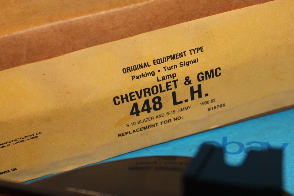 Новый из старых запасов Glo-Brite #448 LH парковочный поворотник лампа 80-82 S10 S15 Jimmy Blazer звукосниматель - Изображение 2 из 4