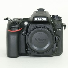 Nikon D7100 w/ 3,750 shots 712505