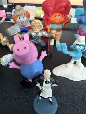 LOT OF COLLECTIBLE TOYS 11 Of Them