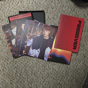 ATEEZ ZERO FEVER Part2 ホンジュン サイン入ポラロイド mqdefault.jpg