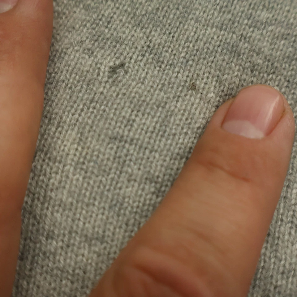 Investments Cardigan Sweater Women's Large Gray Fine Cashmere Button Front - Image 3 of 4