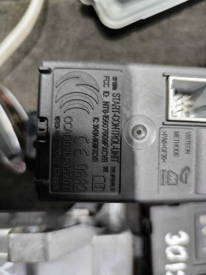 JAGUAR XF X250 3.0 DIESEL AUTOMATIC ENGINE ECU KIT CX23-12C520-PA - Image 4 of 4