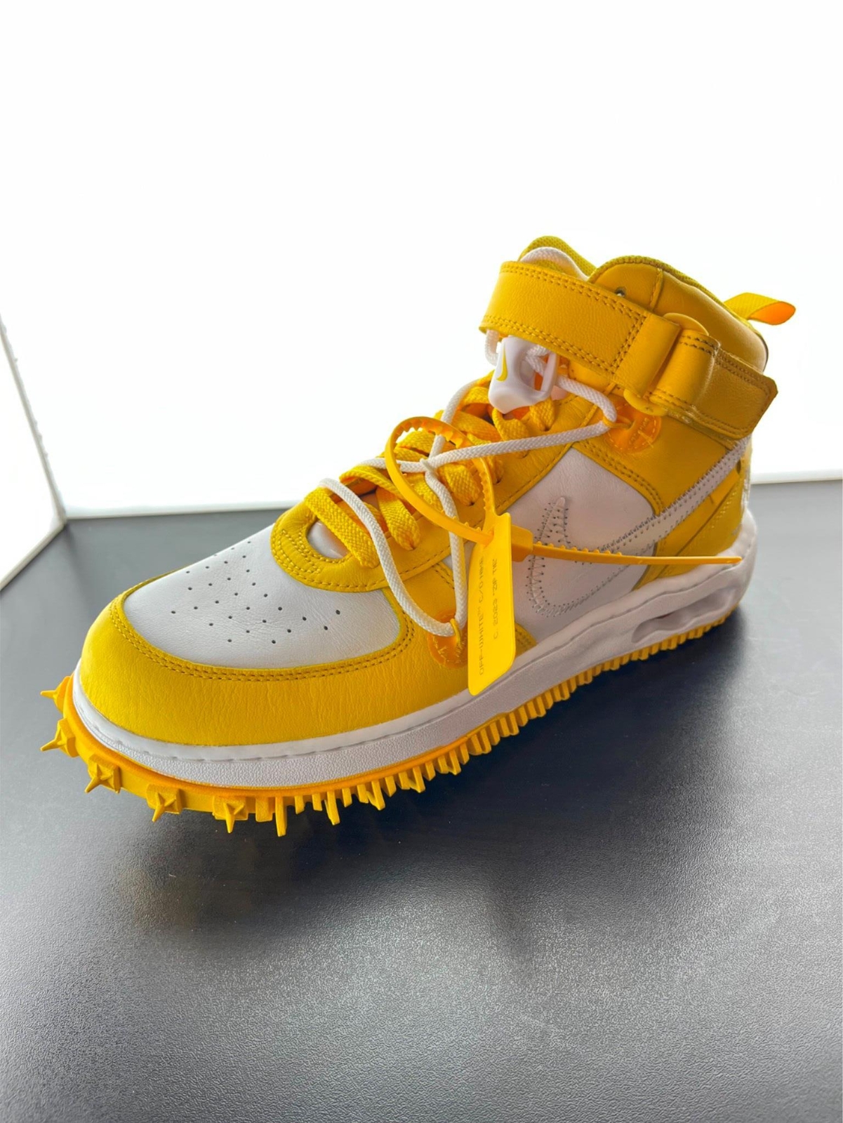 OFF WHITE X NIKE A20. NUOVA SCARPA SINGOLA PIEDE SINISTRO Nike Air Force 1 Mid X Off White Sneaker Uomo 10 5