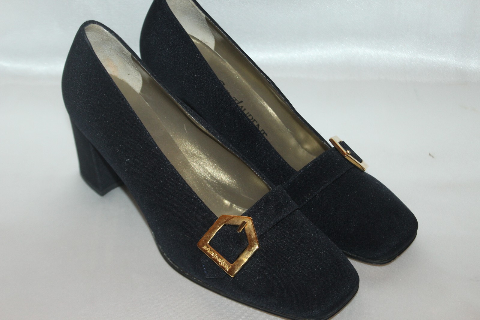 YVES SAINT LAURENT decolte nere con tacco classico punta quadrata Made in Italy 6 5