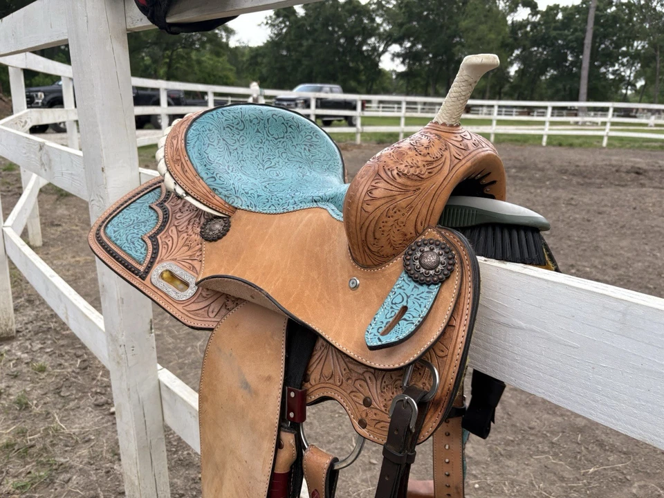 Double T Saddlery Western Saddle 14in. Including matching tack - Image 3 of 4