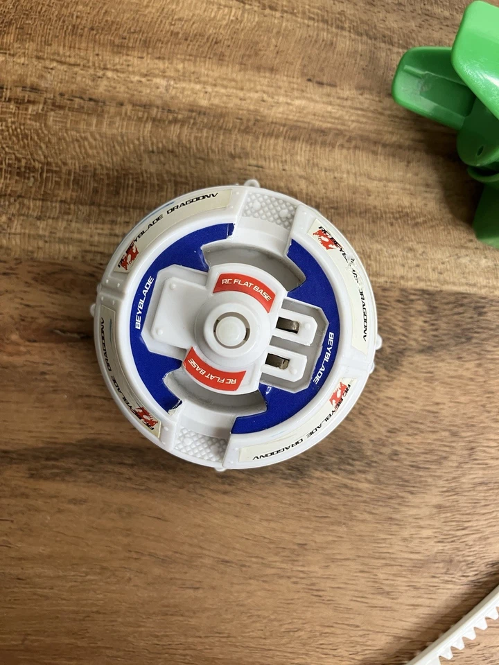Beyblade RC Dragoon V 27 Mhz Classic 2002 Takara Tomy Hasbro NO REMOTE CONTROL - Image 2 of 4