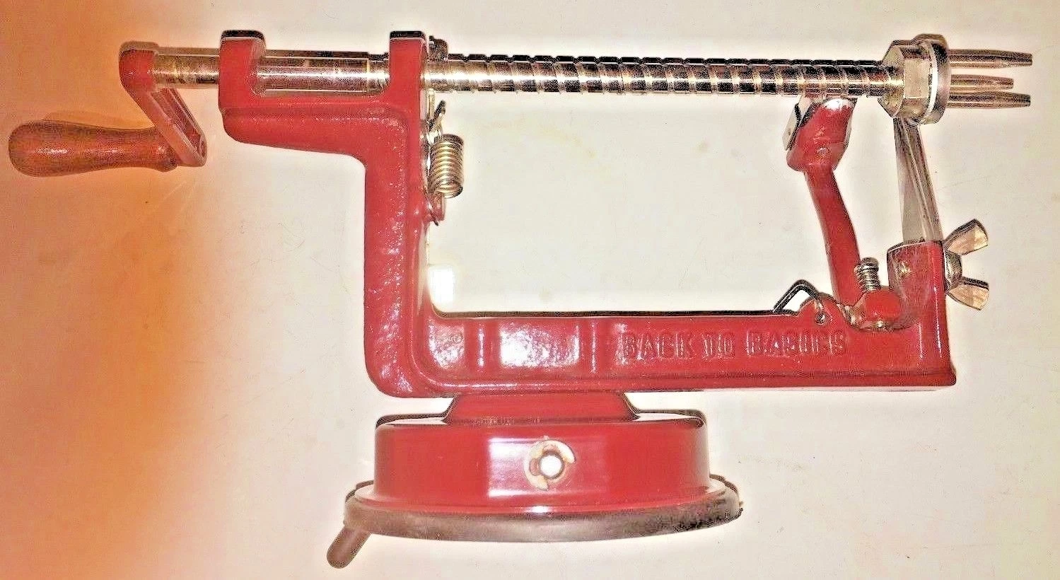 Peel Away Back To Basics Hand Operate Apple Pear Potato Peeler Suction Cup Mount