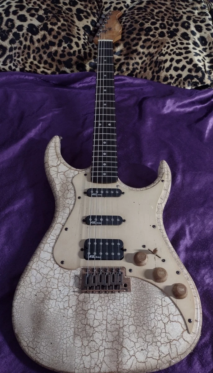 AXL SRO BADWATER STRAT CRACKLE RELIC ED SUPER UNIQUE MINT COND