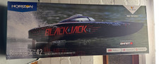 Proboat Blackjack 42 Brushless 8S Rennkatamaran RTR - 88 km/h Schwaz/Orange