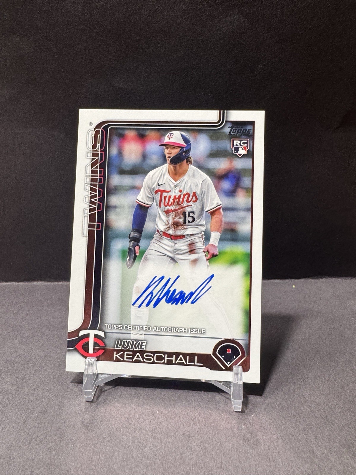 2025 Topps Update Luke Keaschall Real One Auto (RC)