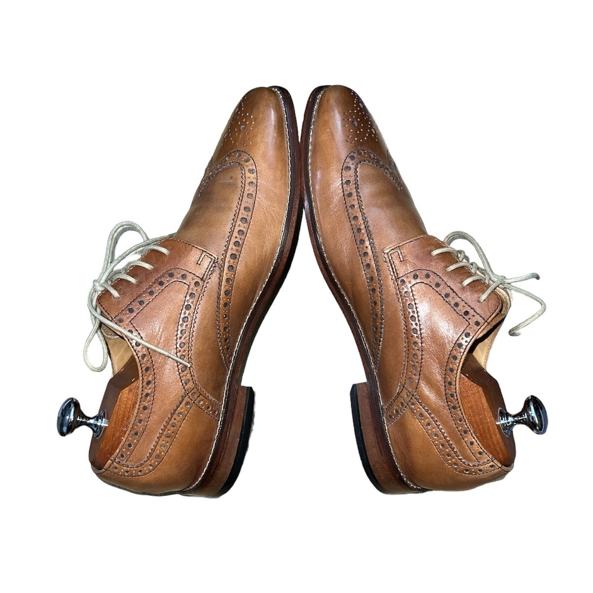 Cole Haan Men display picture 2