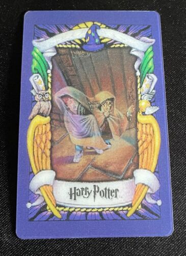 Invisibility Cloak - Harry Potter Lenticular Chocolate Frog Card - 2001 - Euro - Picture 1 of 2