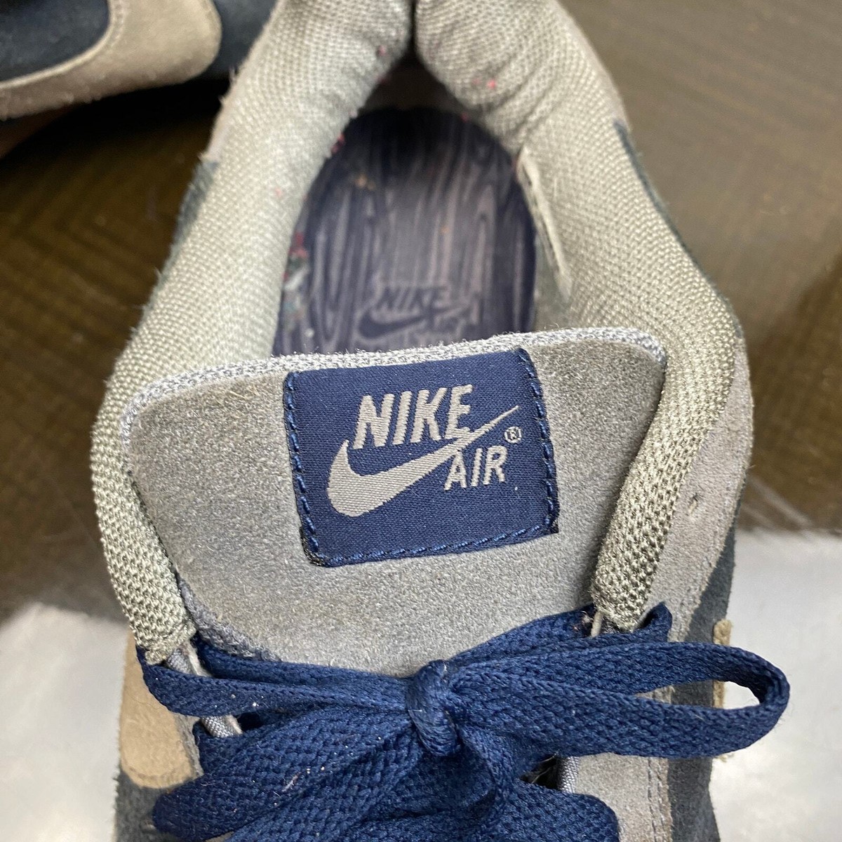 Vintage 2004 Nike Air SB Doernbecher Low Sneakers Shoes  display picture 3