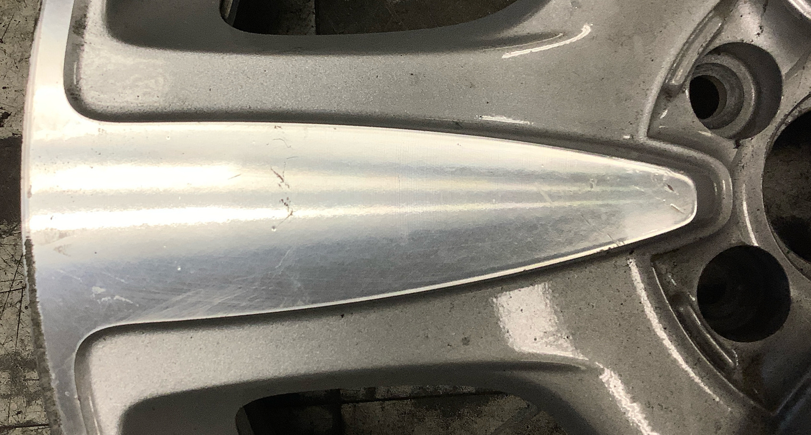 Bentley Continental 2004 - 2008 98175 aluminum OEM wheel rim 19 x 9 CNC Silver