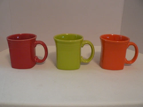 Fiesta - Scarlet, Lemongrass, Poppy - Square Mugs (3) - Fiestaware - Excellent