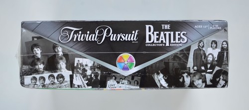 Trivial Pursuit: The Beatles Collector's Edition NEW but with CRUSHED BOX CORNER - Picture 6 of 9