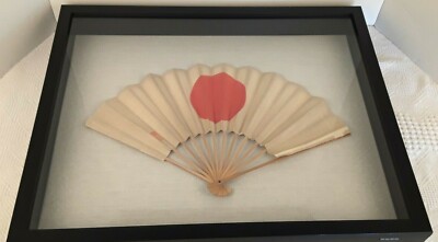Vtg Japanese Red Sun Bamboo Folding Fan Shadowbox Framed Linen Background Art