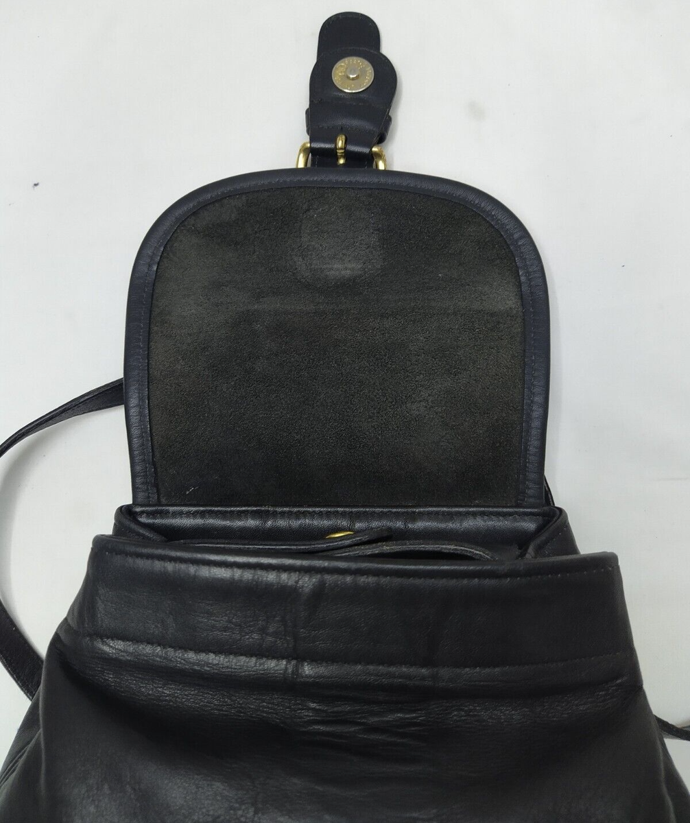 Coach Black Leather Buckle Flap Closure Top Handle Backpack  display picture 1