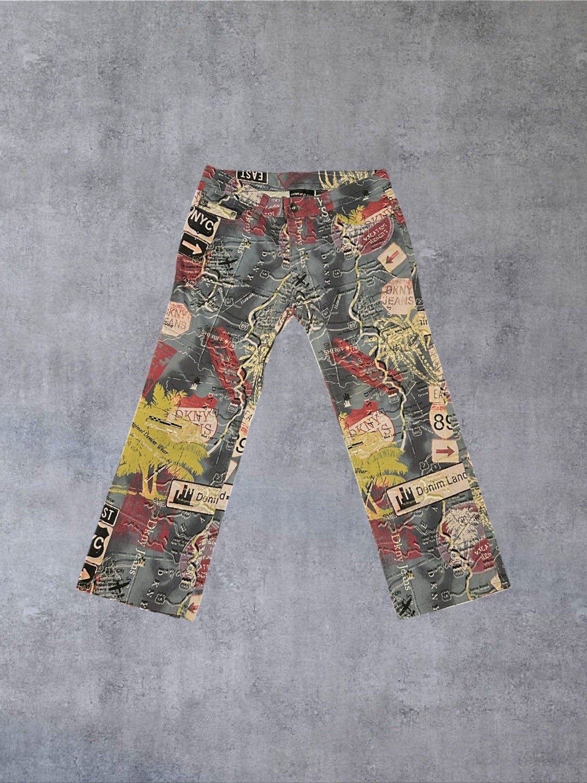 Vtg Y2K DKNY Jeans Map AOP Capri Pants Womens Size 5 Streetwear