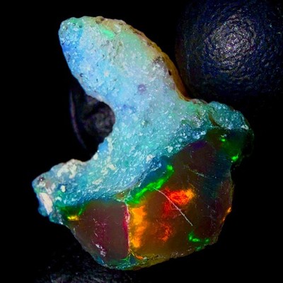 Äthiopische Opal,Feuer Schwarz Opal rough,Natürlich gemstone Raw 13 Karat 18x17